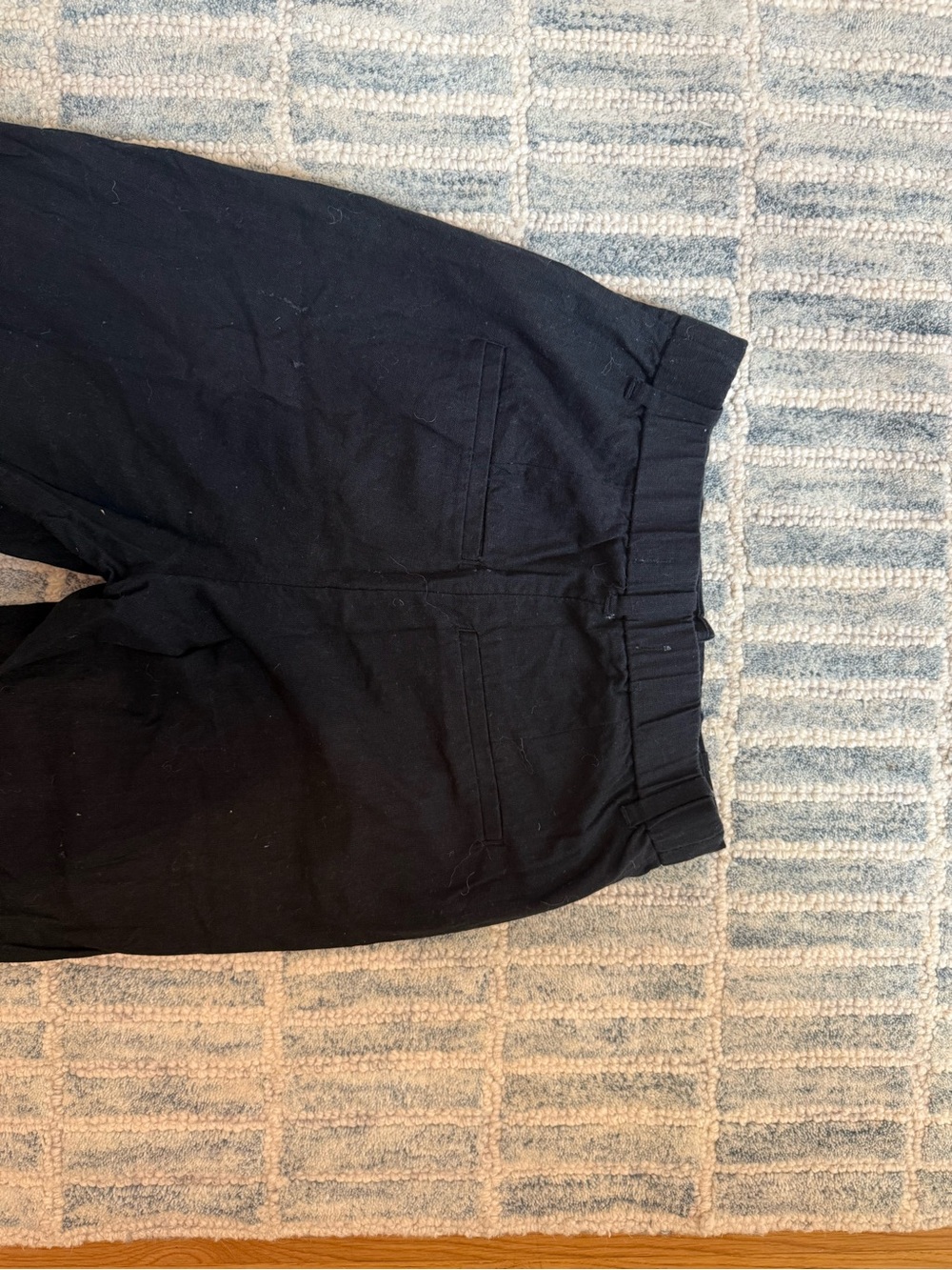 Abercrombie & Fitch Linen-Blend Tailored Wide Leg Pant in Black - Picture 8 of 9